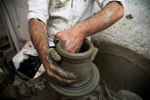 "Mediterraneo", il concorso di ceramica si rinnova