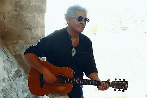 Leo Tenneriello presenta  "La piana dei semplici"