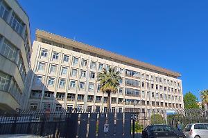 Il parroco resta ai domiciliari: il gip respinge la richiesta di revoca dopo la morte di Fabiana Chiarappa