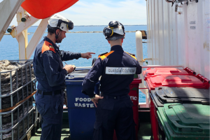 Gestione dei rifiuti, stop a mercantile turco