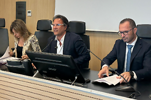 Stop alle “spiagge libere con servizi” e nessuna nuova concessione, ecco il nuovo Piano delle Coste