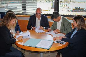 La Piattaforma Logistica di Taranto parla danese: ok a Vestas. Le foto