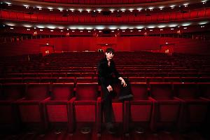 Rkomi: Bari si prepara ad accogliere l'artista al TeatroTeam