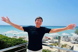 «C’era un ragazzo che come lui… amava il Salento e i tramonti al mare!»