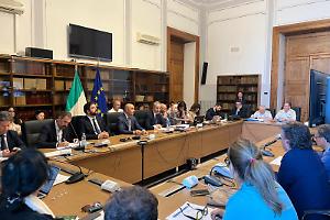 Contratto per Taranto, tra le priorità il nuovo Ponte Girevole