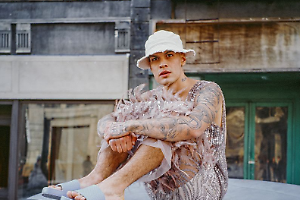 Blanco annuncia "Il primo tour nei Palazzetti": a maggio 2026 tappa al Palaflorio di Bari