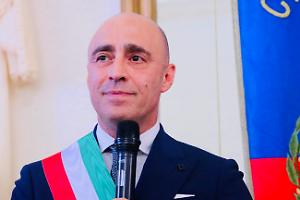 Bitetti dopo i tre colpi della troccola: “I Riti uniscono Taranto, ora ascolto e futuro”