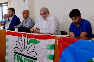 Ex Ilva, Emiliano: “Non fermiamo la riconversione. Taranto merita i forni DRI”. Il video