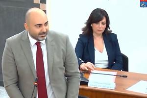 Rigassificatore, Di Bello frena: “No a decisioni al buio sul futuro della città”