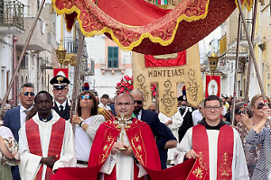 Santissimo Crocifisso: fede, tradizione e spettacolo