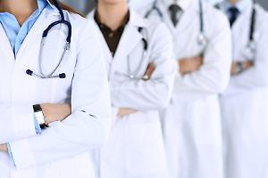 “Basta rinvii, la salute è un diritto”. Il caso dei cantieri dell’ospedale del Nord Barese e del Don Tonino Bello di Molfetta