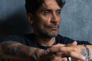 Fabrizio Moro, nuovo album e grande tour nel 2026: c'è la data all’Eremo Club di Molfetta