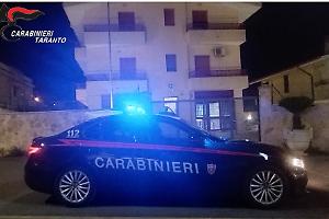 In casa con armi e droga: trentenne arrestato dai Carabinieri