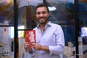 Il dramma dei migranti al "Ferraris": Gennaro Giudetti presenta il suo libro a Taranto