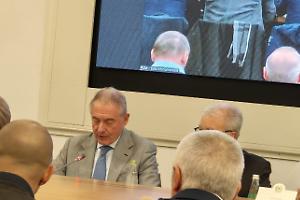 Nuova cassa integrazione. E per l'acquisizione degli impianti di Acciaierie d'Italia ci sarebbe anche "mister X"