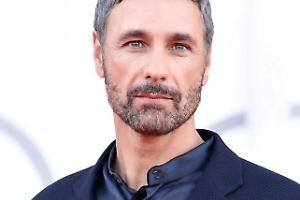 “Il nuotatore di Auschwitz” con Raoul Bova in scena l'8 marzo 2026