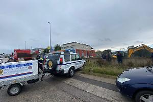 Strade allagate, sottovia chiusi e aziende in difficoltà: Il Sindaco fa il punto sull’emergenza. Foto e video
