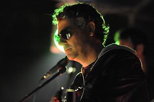 La "Piana dei semplici": Leo Tenneriello indaga le fragilità dei legami umani