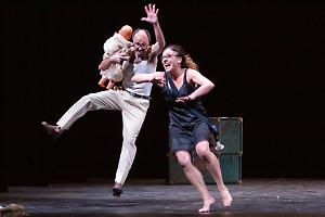 L'ode all'amore di Emma Dante sbarca a Taranto: "Il tango delle capinere"