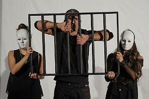 L’arte come evasione: il teatro "Liberante" dell’ex detenuto Davide Mesfun