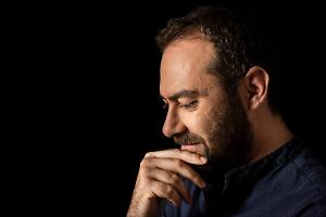 "Parlami d'amore": la verve di Mario Incudine rilegge i classici della memoria