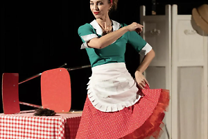 "L'Italica Madre" di Valeria Cavalli: a Massafra il ritratto della mamma rock