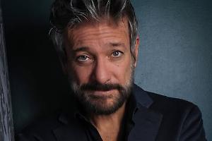 "Mi dimetto da uomo": Sergio Assisi e il dubbio di esistere