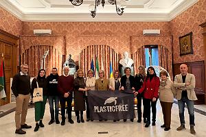 All Together Now, Bari scende in campo contro i rifiuti