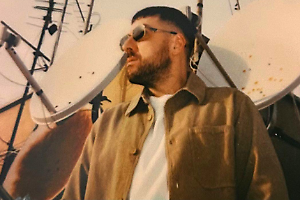 Trani: Coez inaugura la stagione estiva in piazza Colonna