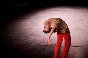 Castellaneta: al Teatro Valentino in scena l'ironia di "Quintetto"