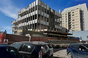 "Ex Hotel Palace, il Comune valuti di acquisire l'immobile"