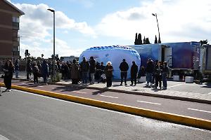 Tamburi, 150 screening gratuiti: la prevenzione conquista il quartiere. Le foto