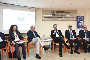 "Taranto può farcela", ma servono strumenti accessibili: il nodo dello sviluppo. Le foto