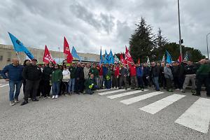 Vertenza Natuzzi, il ministro Urso convoca le Regioni: vertice al Ministero