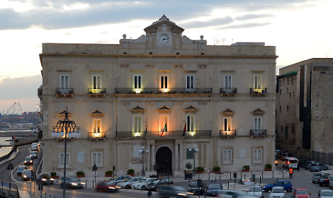 Suolo pubblico,"No all&rsquo;affidamento esterno dei controlli"