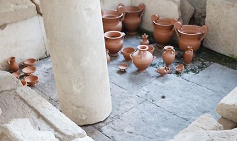 Tombe a Camera, il Comune avvia il percorso per la riapertura di 4 siti archeologici