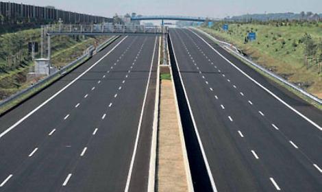 Pasqua, viaggiare in auto costa caro: rincari fino a oltre 80 euro rispetto al 2025