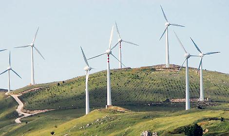 Erosione costiera ed eolico nel Salento, la V Commissione apre il confronto