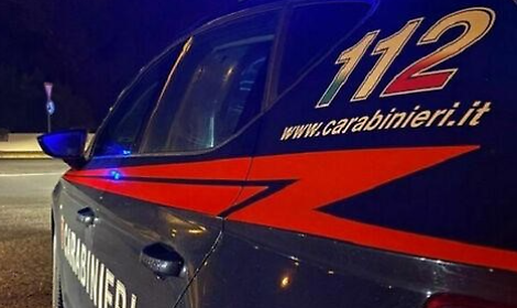 Altra sparatoria nella notte, esplosi 7 colpi davanti a una pizzeria