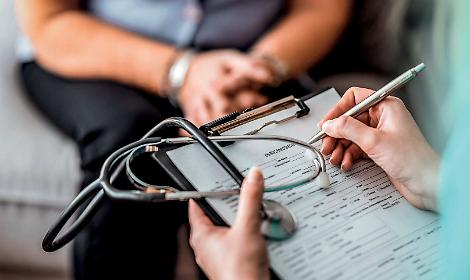 Sanit&agrave; pugliese, FdI accusa: &ldquo;Confronto rinviato e servizi fermi&rdquo;