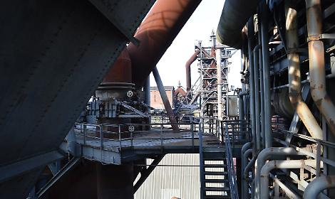 Ex Ilva, sospesi tra sopravvivenza industriale e sempre pi&ugrave; concreto rischio collasso