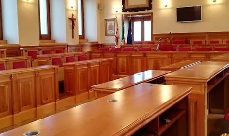 Consiglio comunale deserto, Spina attacca la maggioranza