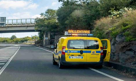 Incidente nella galleria Condò, traffico deviato sulla Tangenziale Ovest
