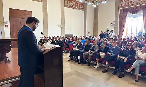 La rabbia della Provincia, "il lavoro non &egrave; una condanna"