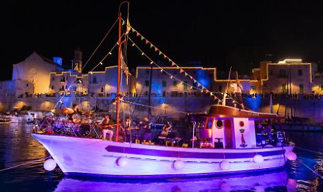 Porto Rubino pronto a solcare il mari della Puglia