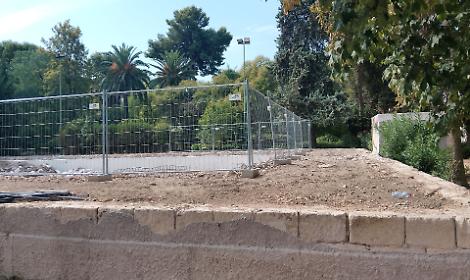 Villa Peripato: avviata la demolizione dell'ex piscina