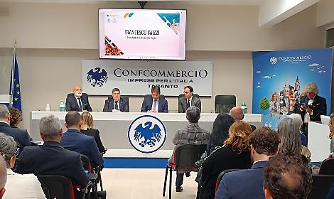 Federalberghi-Confcommercio riuniscono operatori e vertici regionali del settore turismo