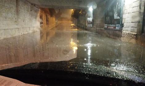 Allagato il sottovia di via Bruno Buozzi a Bari