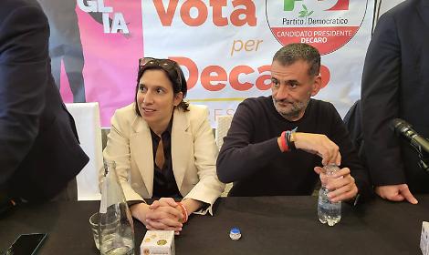 Elly Schlein e Antonio Decaro a Barletta - foto Rino Superbo