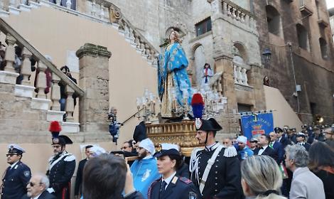 Processione dell&rsquo;Immacolata tra fede e tradizione a Taranto